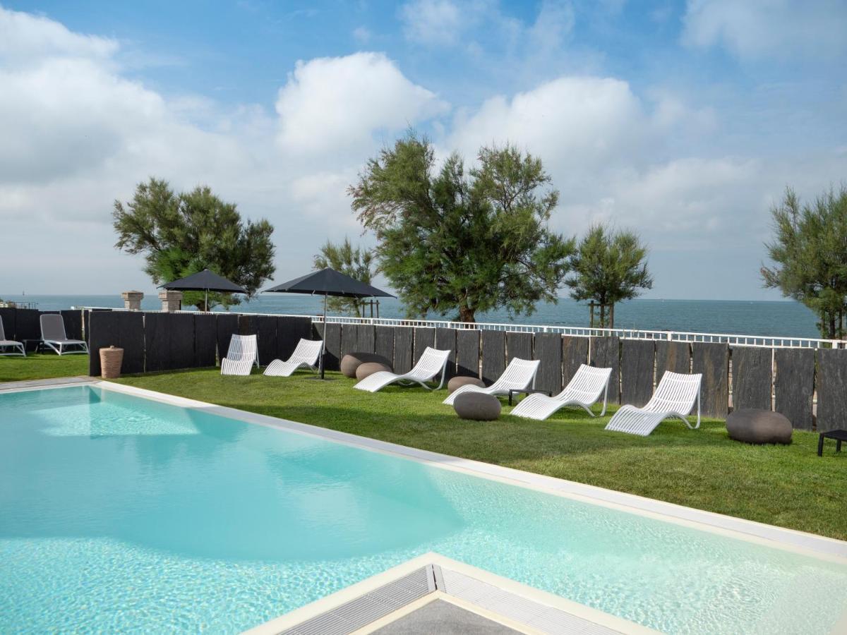 Château des Tourelles, Hôtel Thalasso Spa Baie de La Baule Pornichet Exterior foto